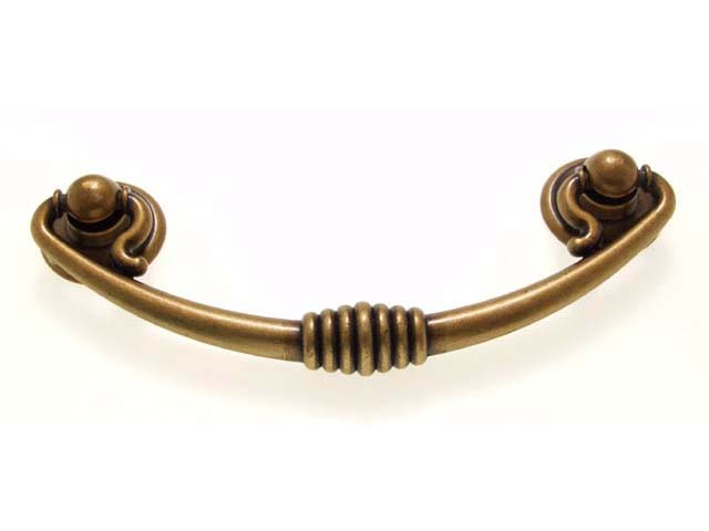 Bútorfogantyú, 5042/A antikolt bronz FÉM, 96 mm FÉM