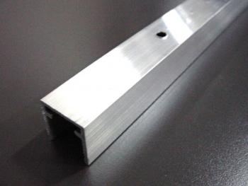 FELSÖ VEZETÖSIN 390, CSAVAROZH 2 fm ALUMINIUM FÉM 1.Kép
