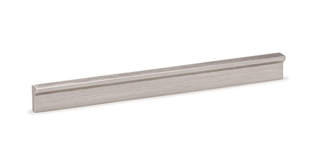 Fogantyú ANGLE 640 mm 900 mm szálcsiszolt