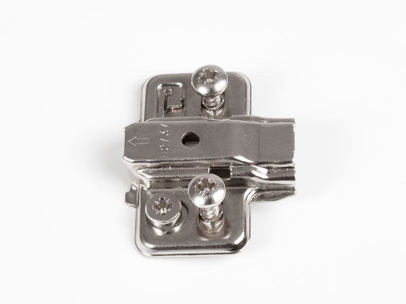 PÁNTALÁTÉT TITUS 700.0KA2.054 T-TYPE EXC CENTERES, 2 mm FACSAVARRAL NIKKEL