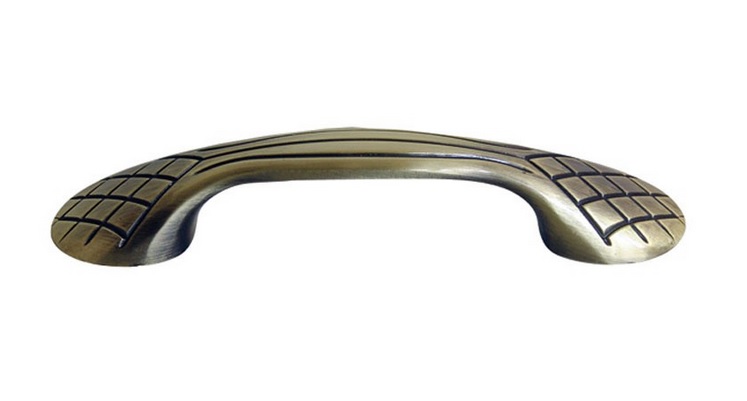 BÚTORFOGANTYÚ E045-096 96 FÉNYES ANTIKOLT BRONZ FÉM