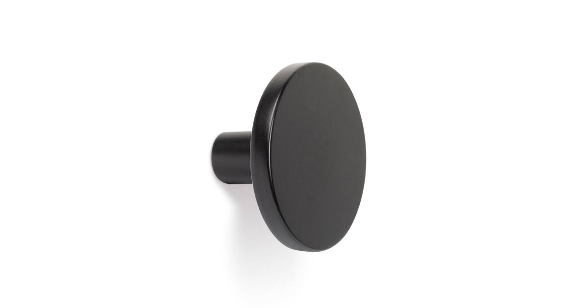 COMO BIG gombfogantyú, átmérő 41 mm matt fekete