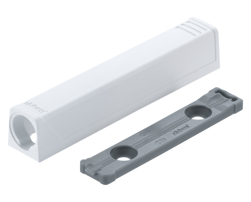 BLUM TIP-ON adapterlemez ajtókhozegyenes (20/32 mm) Selyemfehér 
