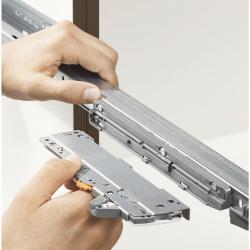 BLUM TIP-ON BLUMOTION gar  LEGRA mos.alatti L1  350-750 0-20kg B+J 3.Kép