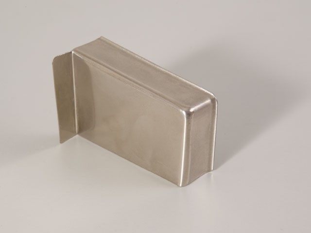 806-OS TAKARÓSAPKA BALOS 67x42x29mm NIKKEL FÉM