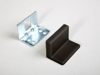 145.0099.03 FÜGGESZTŐ 56x34x37mm FEKETE  FÉM-MŰANYAG 1.Kép