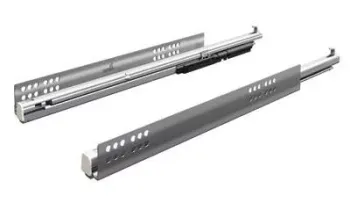 Hettich Atira Quadro V6 Teljes kihúz.sín  beépített csill., terhelhetőség  30kg-ig, 420 mm  jobbos 1.Kép