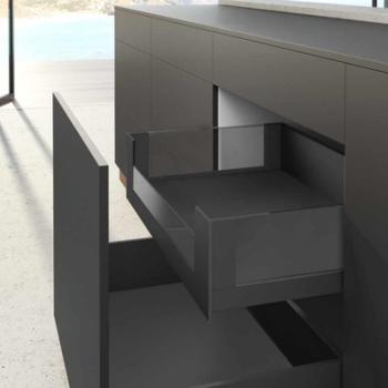 Hettich AvanTech YOU alumínium tartóprof  belső fiókhoz, 2000mm hosszú,187 mm magassághoz, antracit 3.Kép