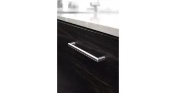Furnipart Fogantyú  D ANGLE  384mm acél csiszolt polírozott 2.Kép