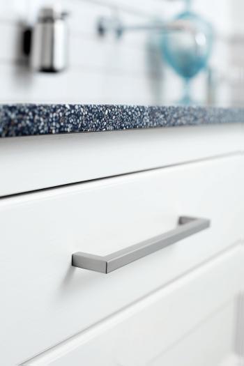 Furnipart Fogantyú  SQEARE 10  448mm, al szálcsiszolt 2.Kép