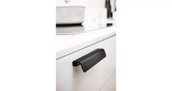 Furnipart Fogantyú  FRINGE  160mm, alu csiszolt matt fekete 2.Kép