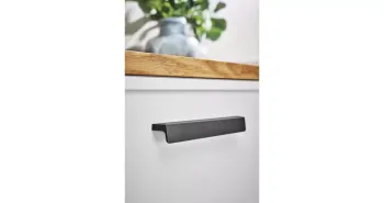 Furnipart Fogantyú  ENVELOPE  160mm, alu csiszolt fekete 2.Kép
