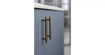 Furnipart Fogantyú  MANOR  128mm, fém antik sárgaréz 3.Kép